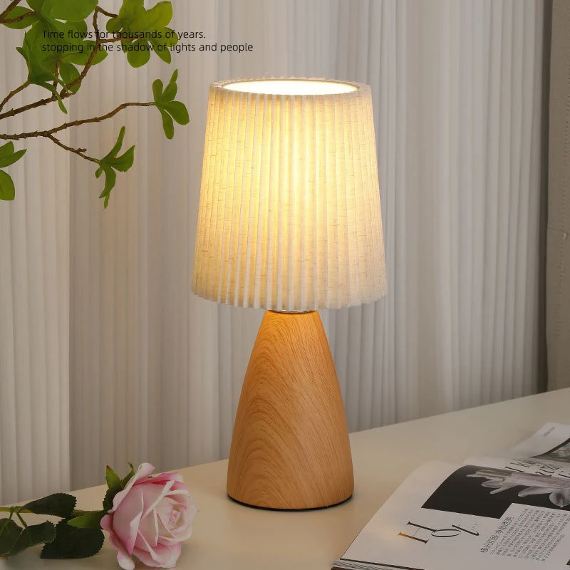 Desk Setup Study - Lampada da tavolo a LED Retro